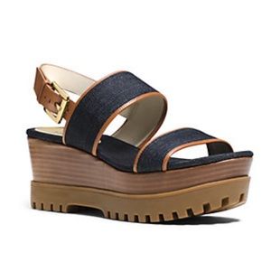 ⭐️HP⭐️ BNIB Michael Kors Gillian Denim Wedge